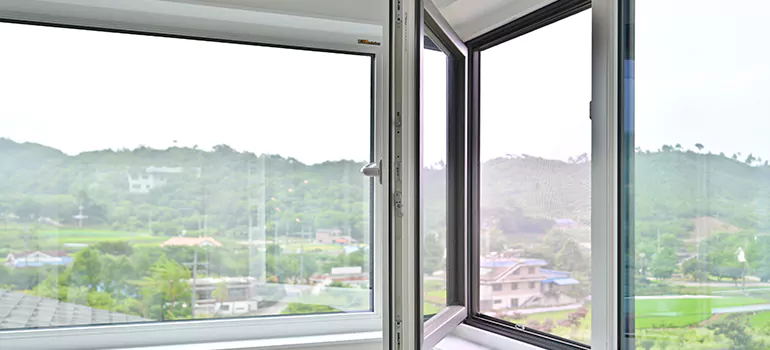 Large Triple Pane Windows in Vaughan, ON