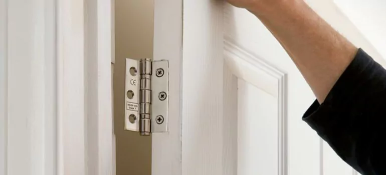 Bathroom Stall Door Hinge Repair in Vaughan, ON